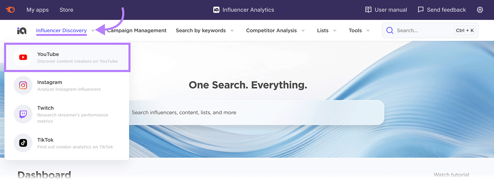 Menu déroulant « Découverte d'influenceurs » avec l'option YouTube mise en évidence.